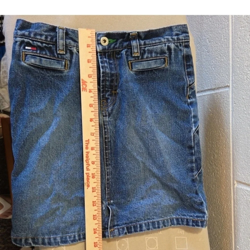 Tommy Hilfiger Girls Jean Skirt Vintage Y2K Size 10-12